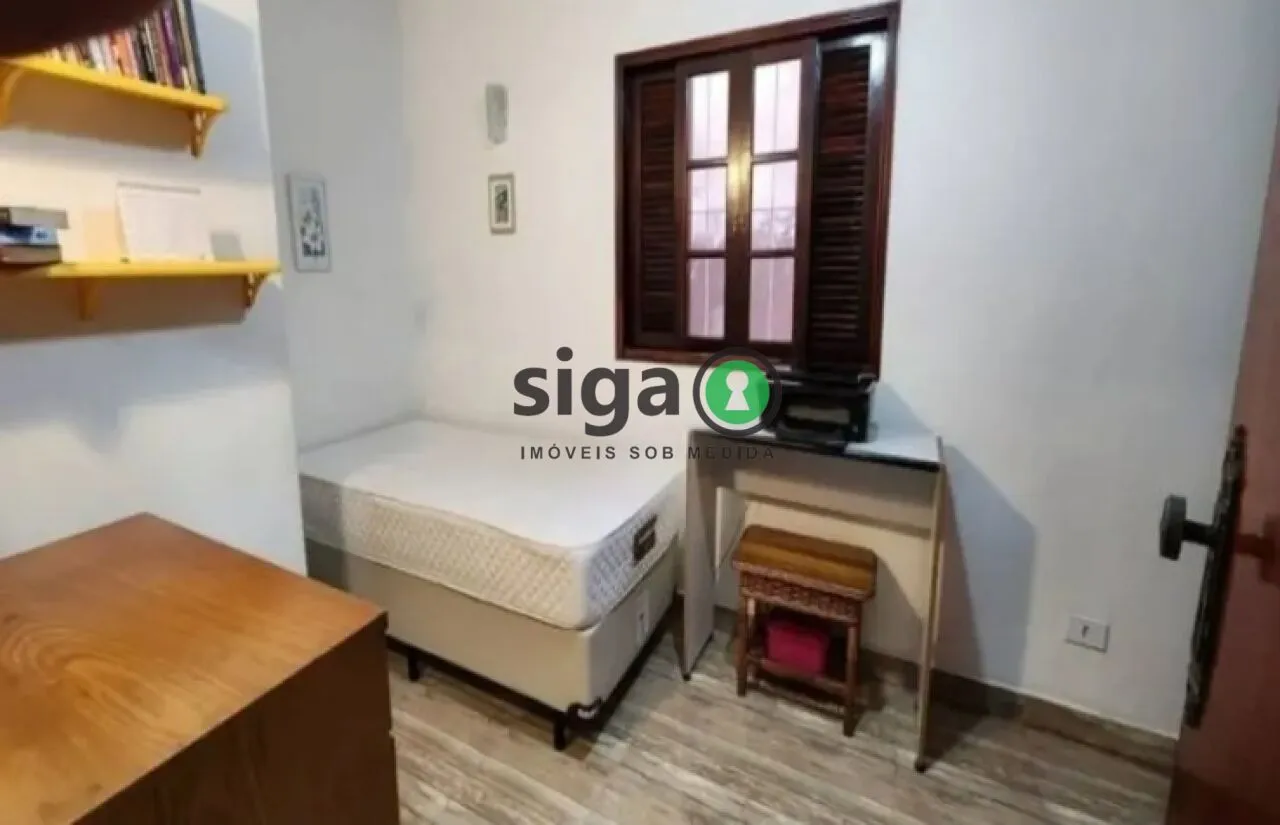 Imagem Casa com Quintal Amplo e Espaço Comercial para Morar e Empreender.