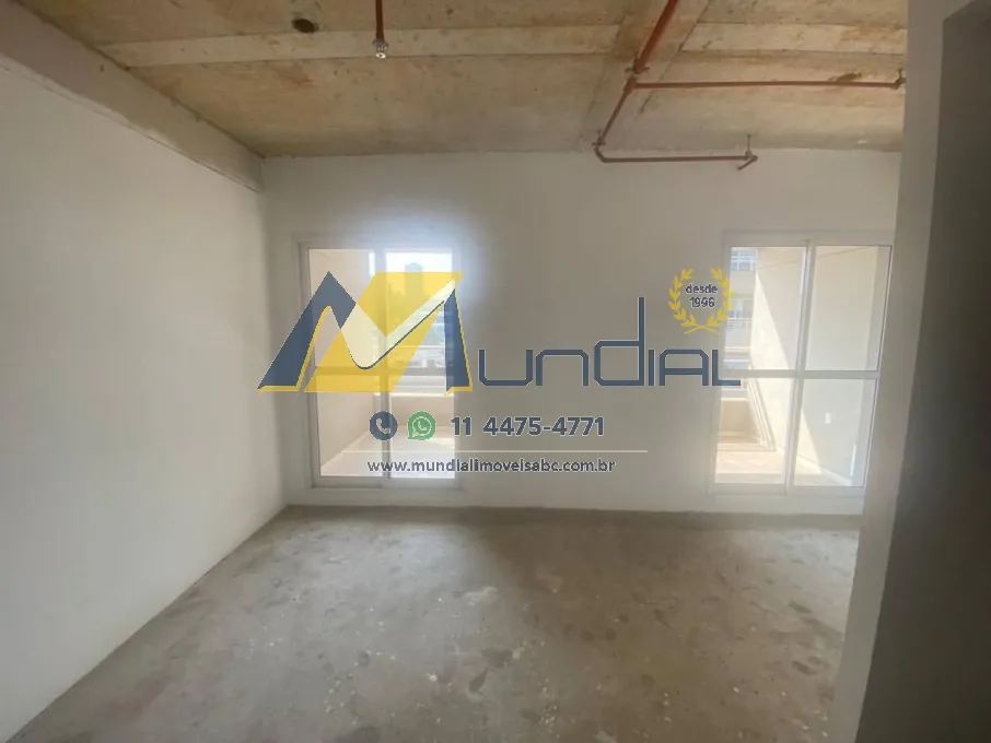 Imagem Alugo 2 Salões Comerciais, no Parque das Nações.