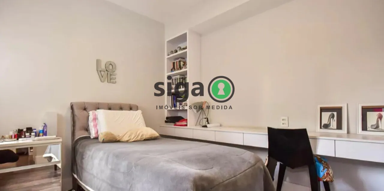 Imagem Apartamento à venda com 238m², 3 suítes e 4 vagas na Vila Andrade