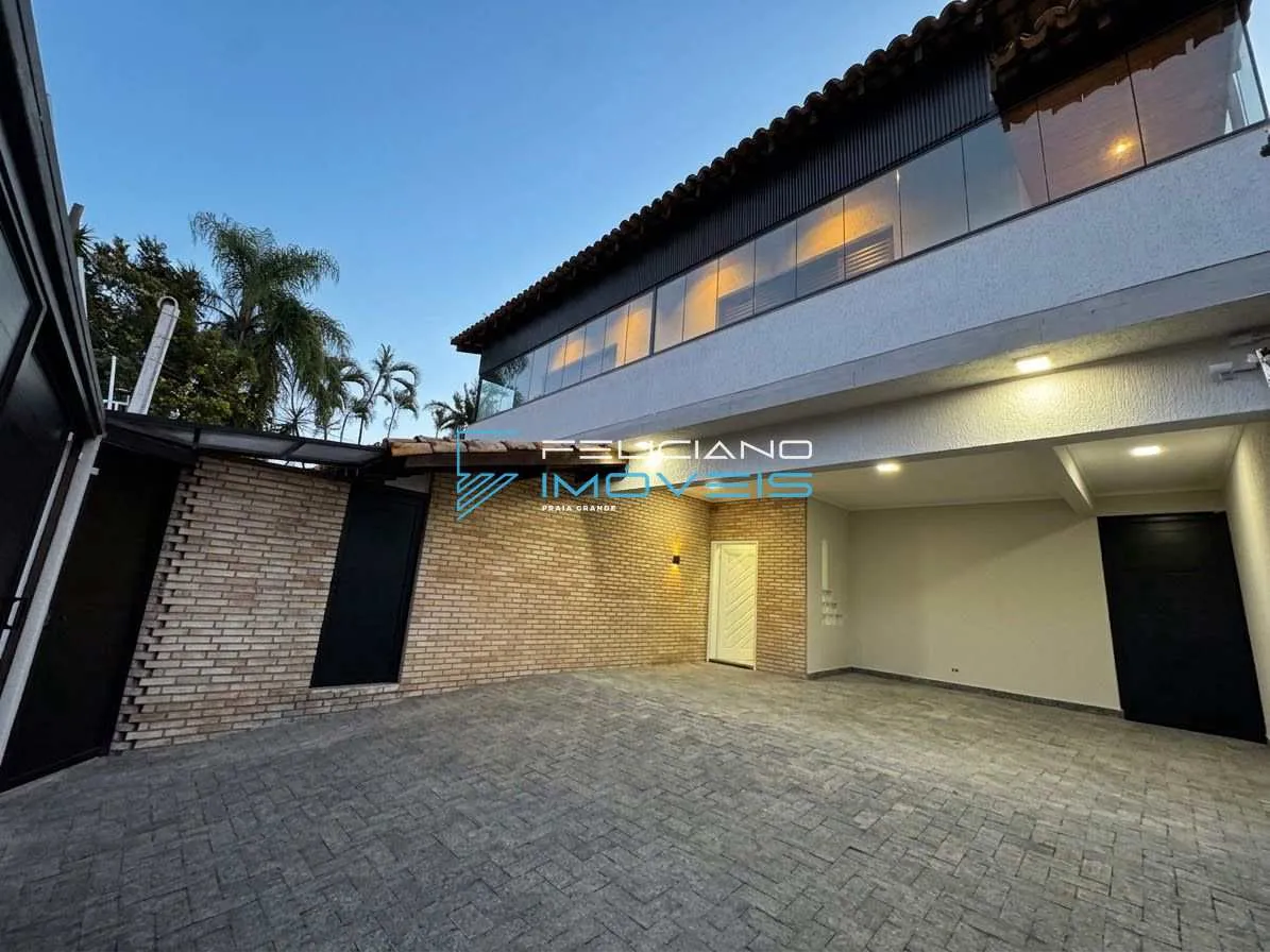 Imagem Sobrado com 4 quartos, Canto do Forte, Praia Grande - R$ 2.85 mi, Cod: 7237