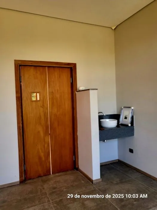 Imagem Casa recém construída em Itu, contendo 03 suítes.
