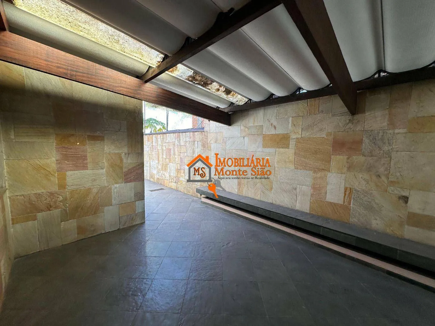 Imagem Sobrado com 3 dormitórios à venda, 364 m² por R$ 1.500.000,00 - Jardim Londrina - São Paulo/SP