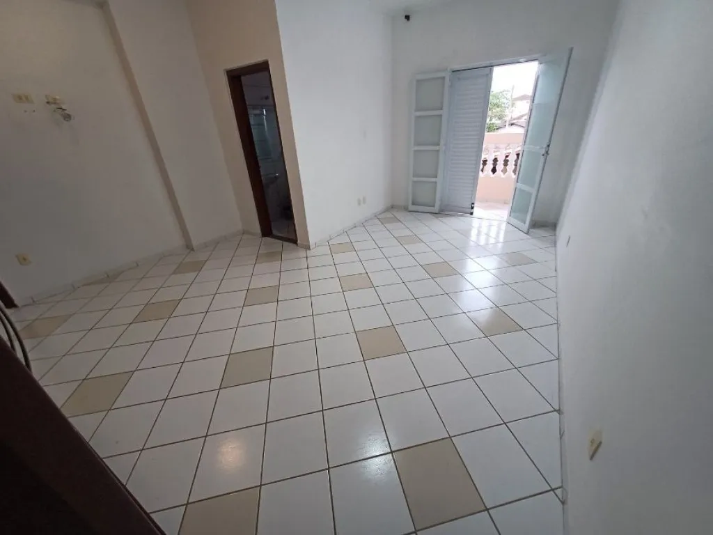 Imagem CASA COM 310,00 m² - OCIAN - PRAIA GRANDE SP