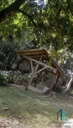 Imagem Chácara com sobrado, casa, chale, salão de eventos, piscina, em São José dos Pinhais - PR