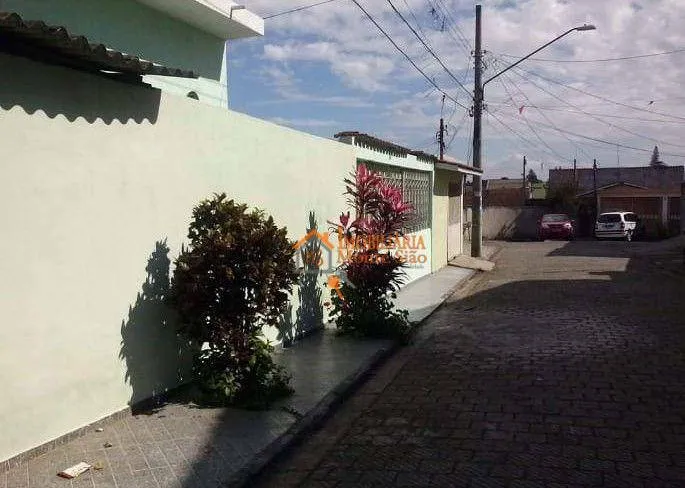 Imagem Casa com 3 dormitórios à venda, 250 m² por R$ 850.000,00 - Jardim Tranqüilidade - Guarulhos/SP