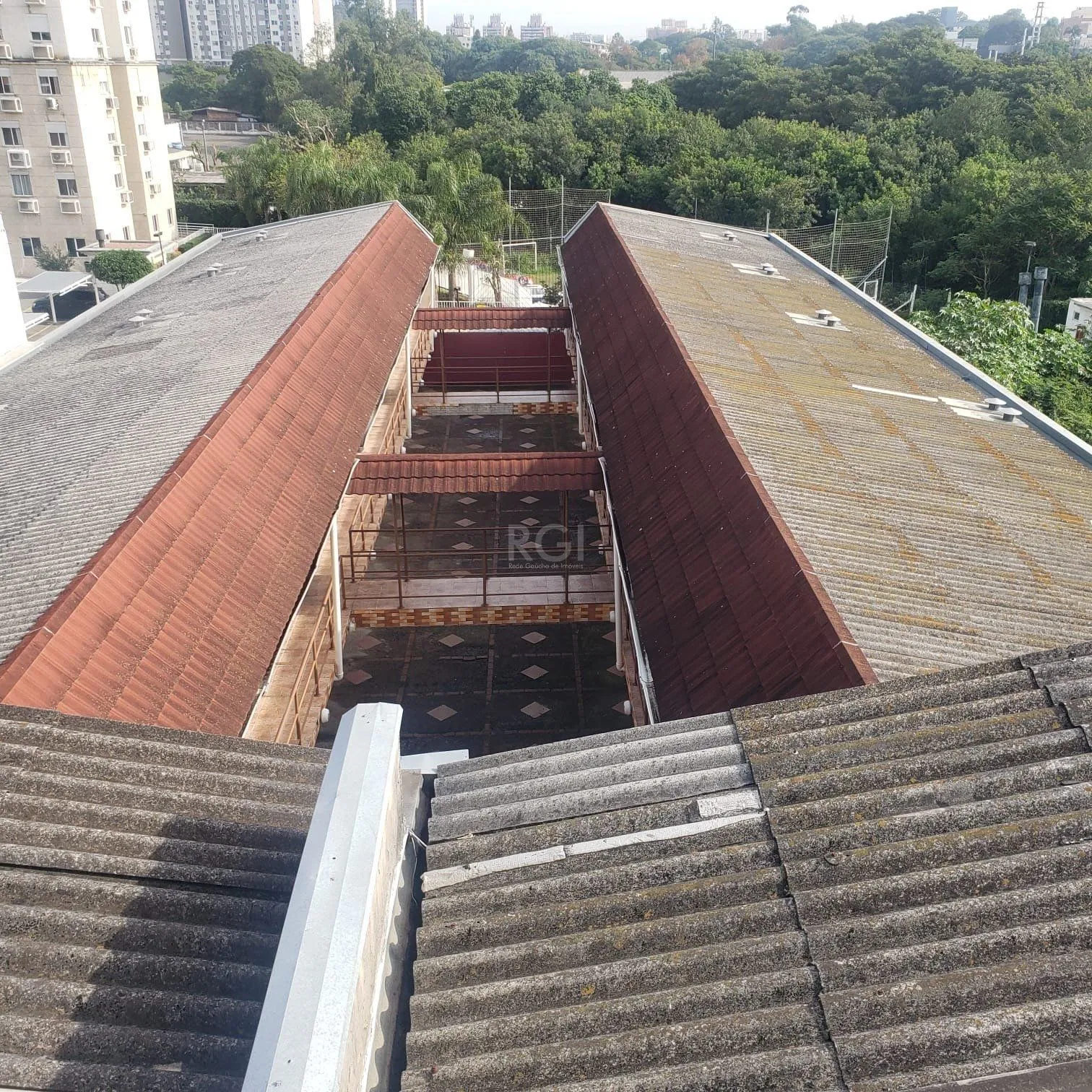 Imagem Predio para Venda - 660m², 0 dormitórios, Sarandi