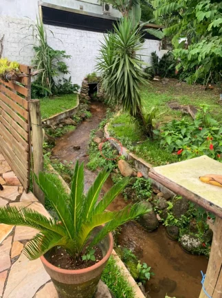 Imagem CASA A VENDA COM 3 DORMITÓRIOS, SENDO 1 SUÍTE, EM TERRENO DE 470 METROS , EM BOISSUCANGA