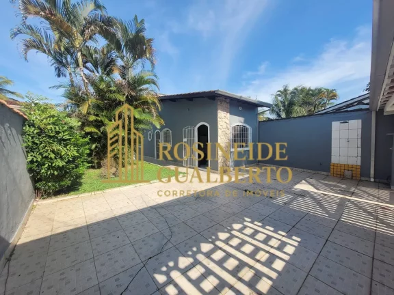 Imagem Casa na Praia das Palmeiras – Conforto, Espaço e Lazer em bairro nobre.