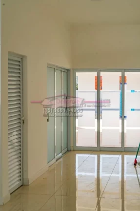 Imagem Casa a venda dentro de condomínio