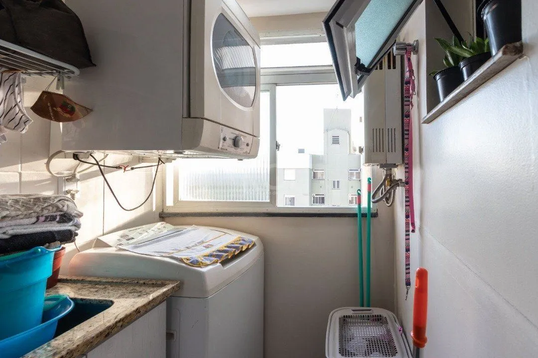 Imagem Apartamento para Venda - 62m², 3 dormitórios, 1 vaga - Nonoai