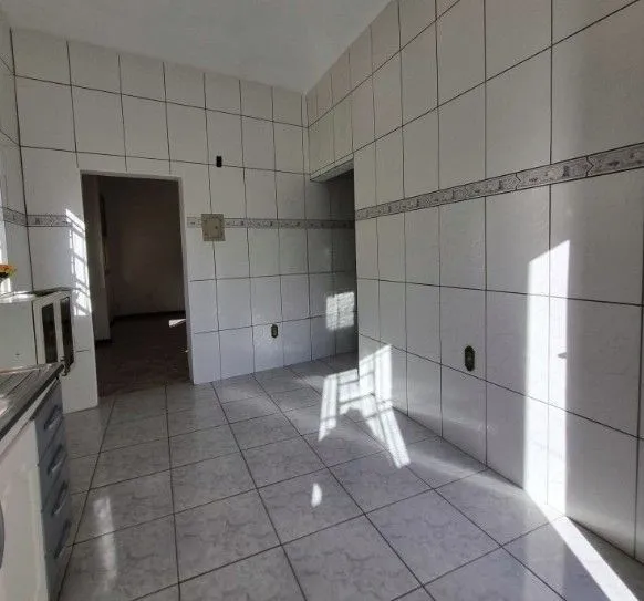 Imagem Casa de 2 dormitórios para venda ,pronta para morar no bairro Santo Antônio em Porto Alegre/RS.