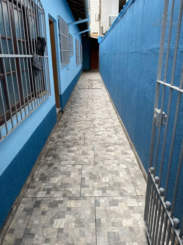 Imagem Casa Geminada 2 Dorms com Suíte, Churrasqueira e 130m² - Maracanã