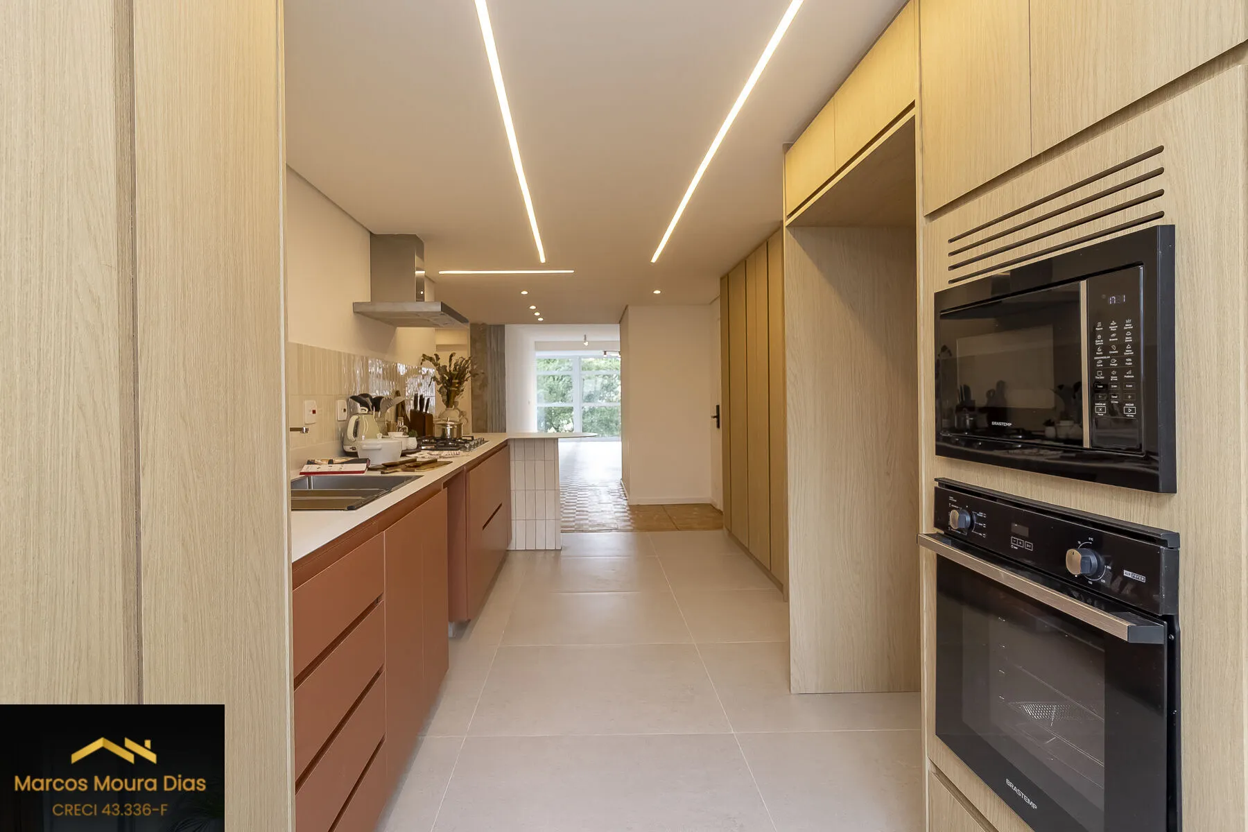 Imagem Apartamento Reformadíssimo 3 Suites, 141 m2, no Jardins