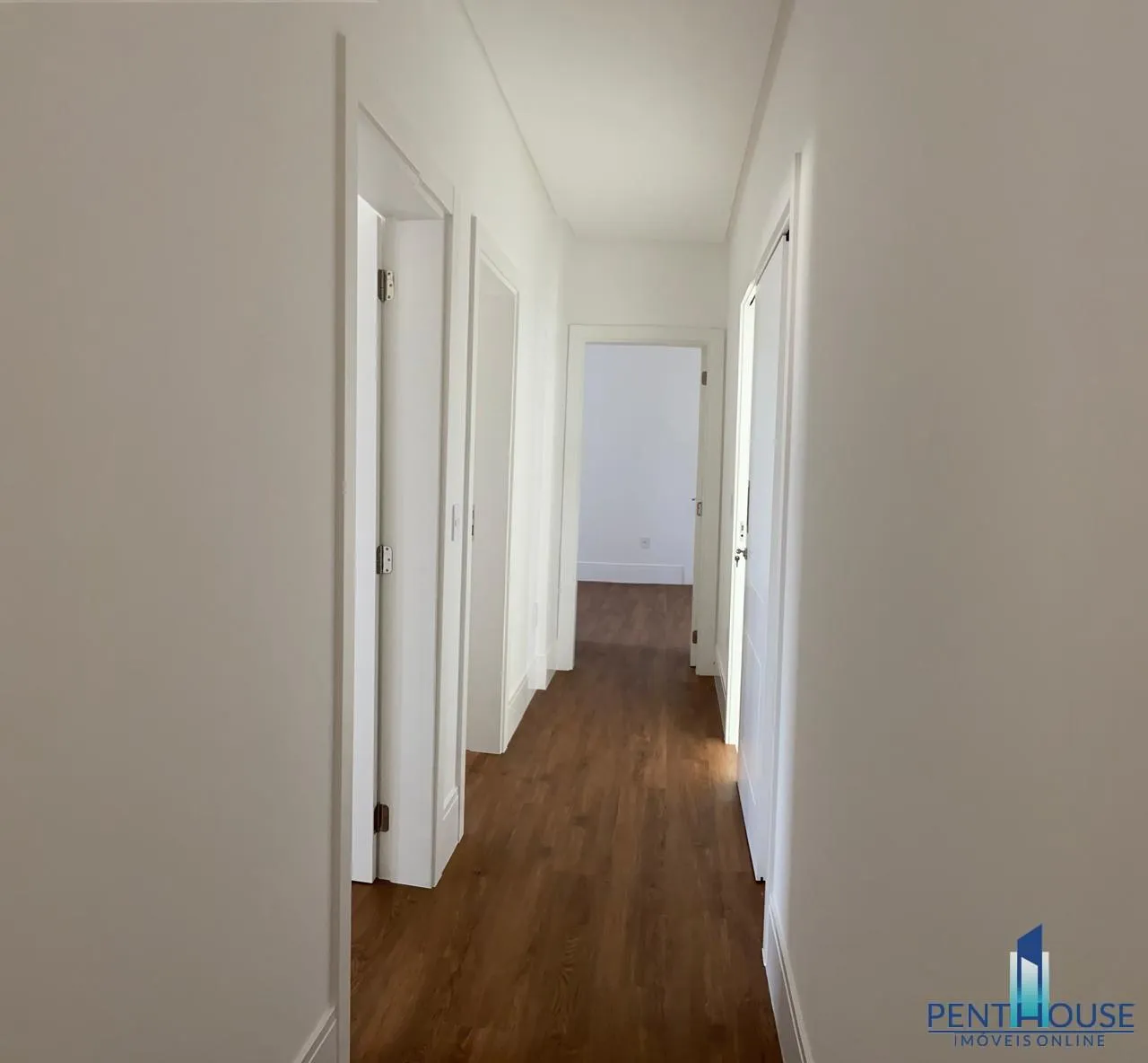 Imagem Apartamento Quadra Mar para Venda em Porto Belo, PEREQUÊ, 4 dormitórios, 4 suítes, 5 banheiros, 3 vagas