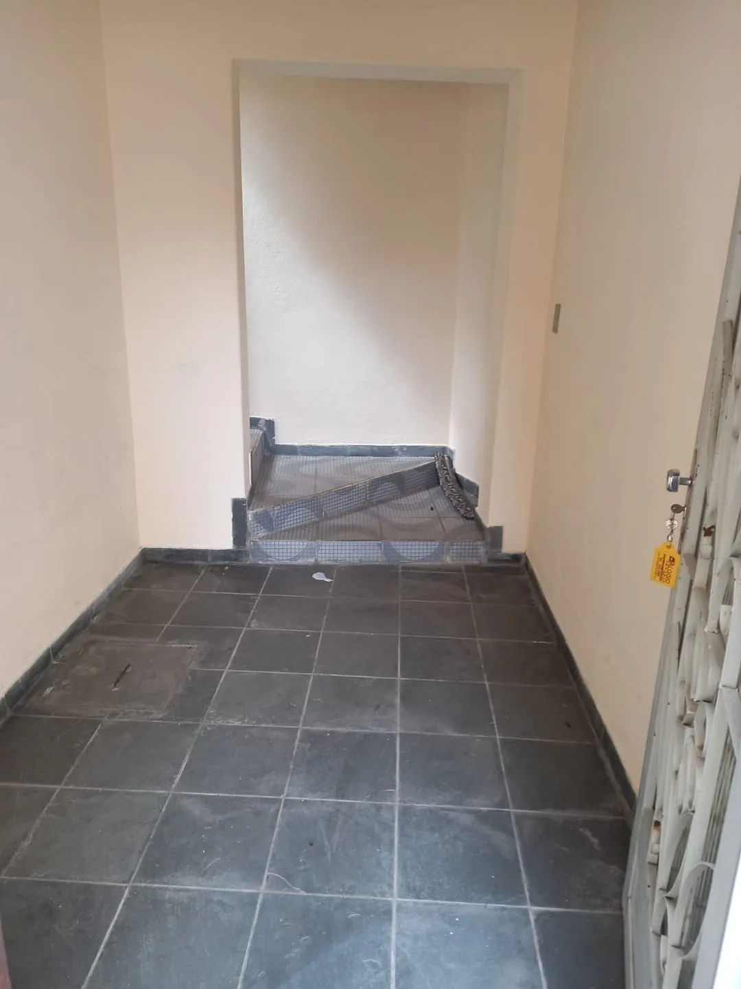 Foto do imóvel Casa à venda 7 Quartos, 4 Suites, 3 Vagas, 490M², Jardim Russi, Taubaté - SP