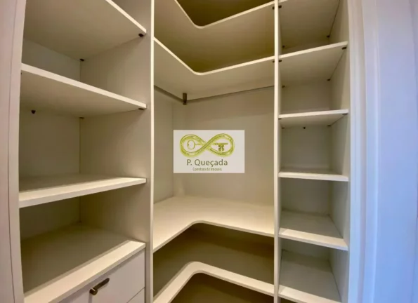 Imagem Venha conhecer essa incrível casa com 5 quartos sendo 5 suítes, totalizando 330,00 m2 de área!