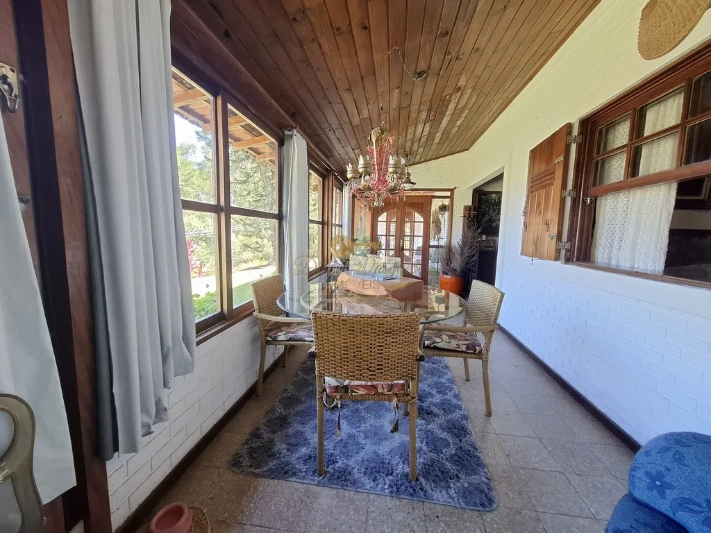 Imagem Casa para Venda em Teresópolis / RJ no bairro Albuquerque