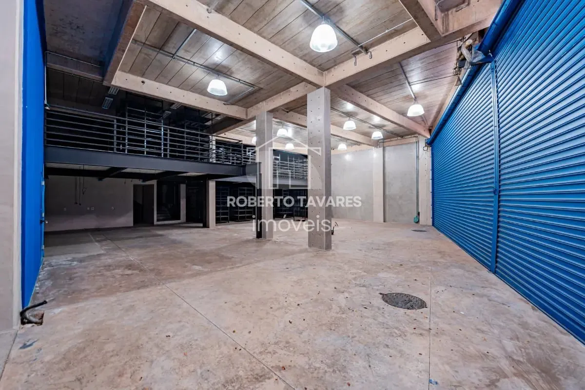 Imagem Prédio Inteiro de 1519m² no bairro Cidade Ademar, em São Paulo