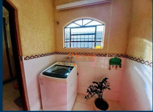 Imagem Sobrado com 3 dormitórios à venda, 175 m² por R$ 604.990,00 - Jardim Nossa Senhora D Ajuda - Itaquaquecetuba/SP