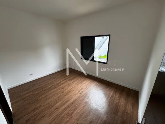 Imagem Casa à venda 4 Quartos 3 Suíte - 200m² Piscina - Residencial Mantiqueira