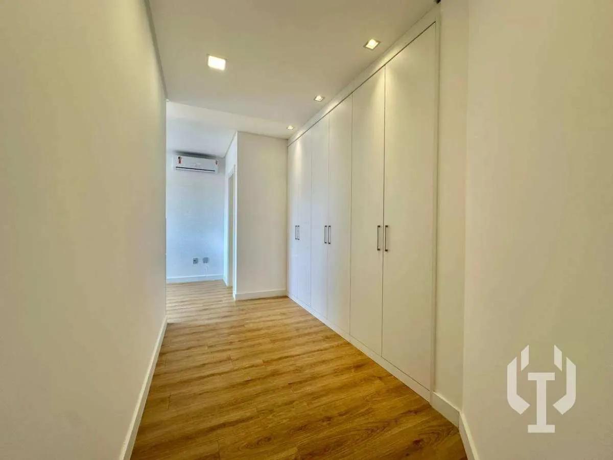 Imagem Apto no centro de Itapema com 3 suítes, mobiliado, pronto para morar
