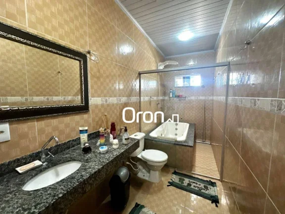 Imagem Sobrado à venda, 300 m² por R$ 690.000,00 - Residencial São Leopoldo - Goiânia/GO