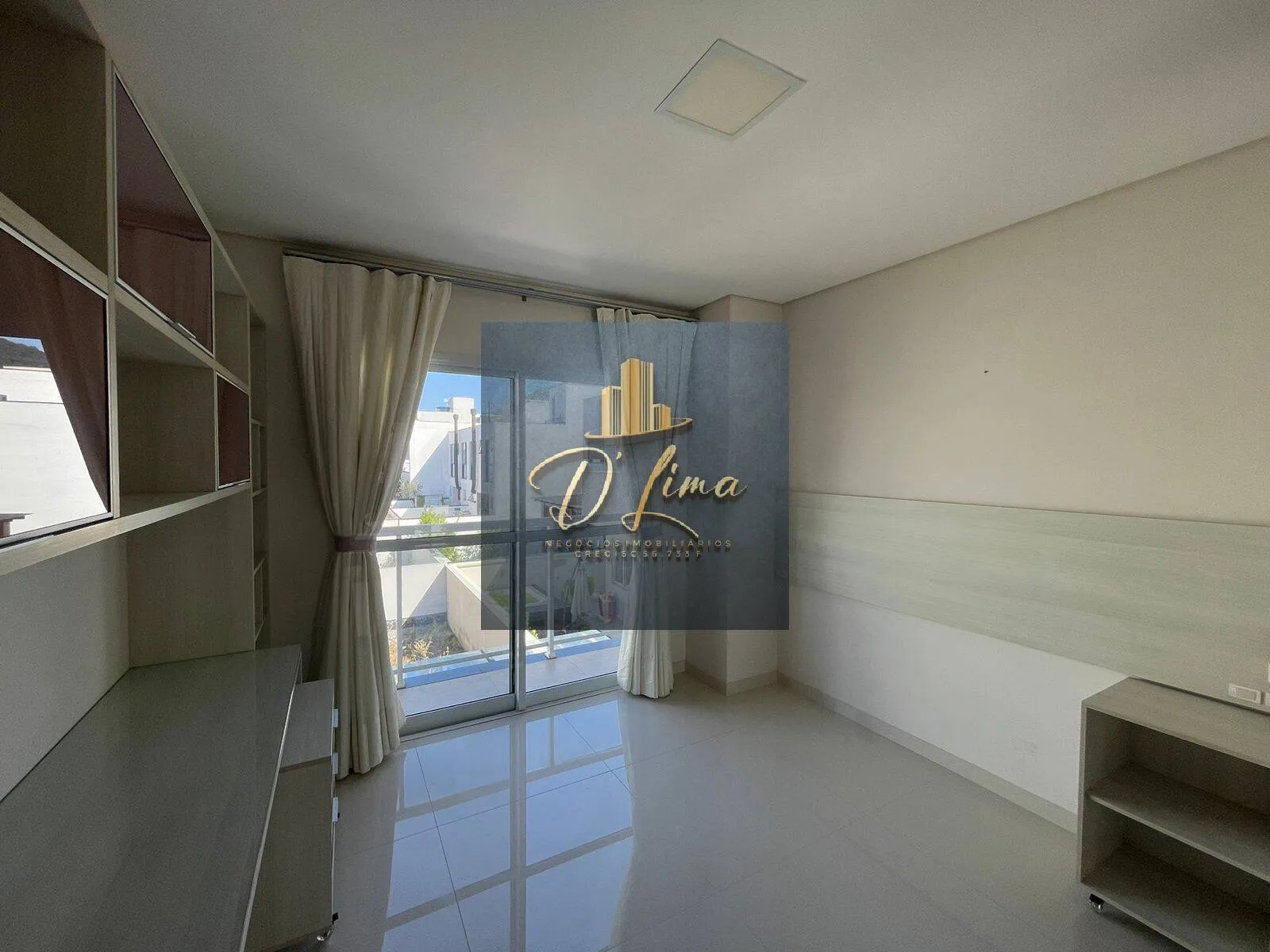 Imagem Casa alto padrão a venda, 3 quartos no Deltaville Biguaçu