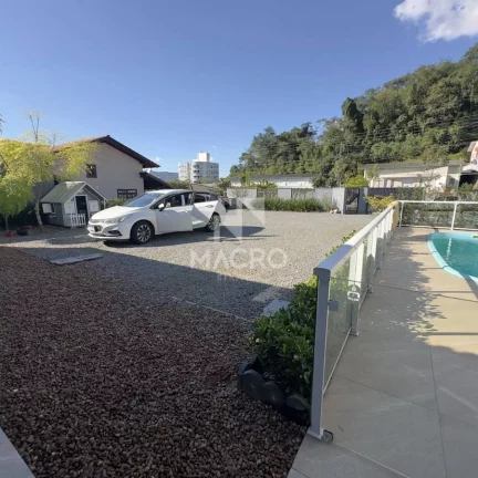 Imagem Casa com Piscina | Vila Nova | 2 quartos (1 suíte com closet) | 100m²