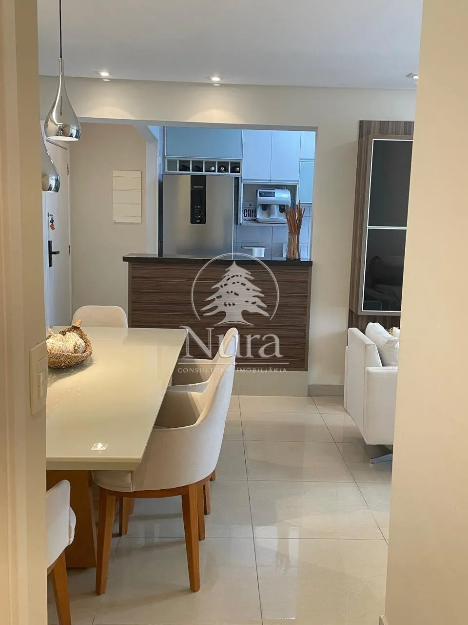 Imagem Apartamento de 3 quartos, 92m² no bairro Encruzilhada, em Santos