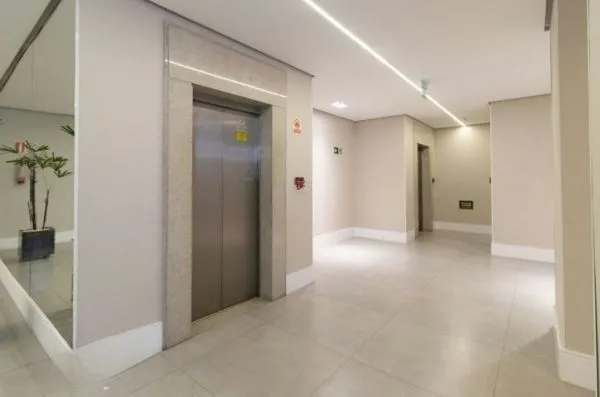 Imagem Apartamento na Cidade Baixa de 1 dormitório vaga e infra