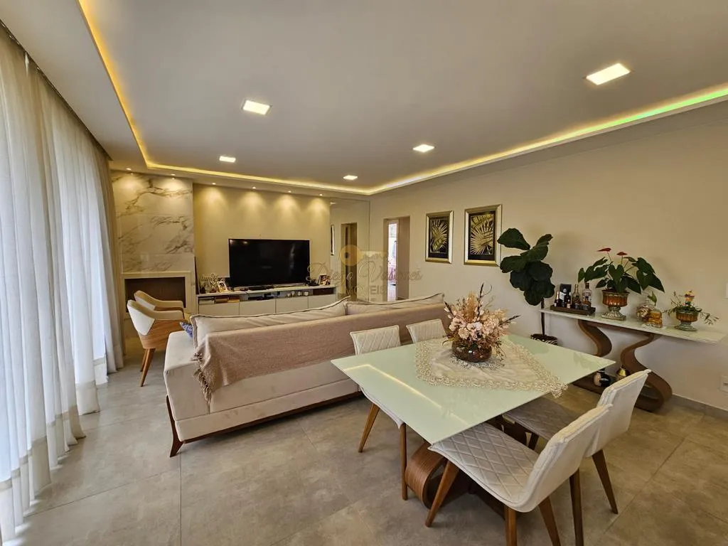 Imagem Casa para Venda em Teresópolis / RJ no bairro Panorama