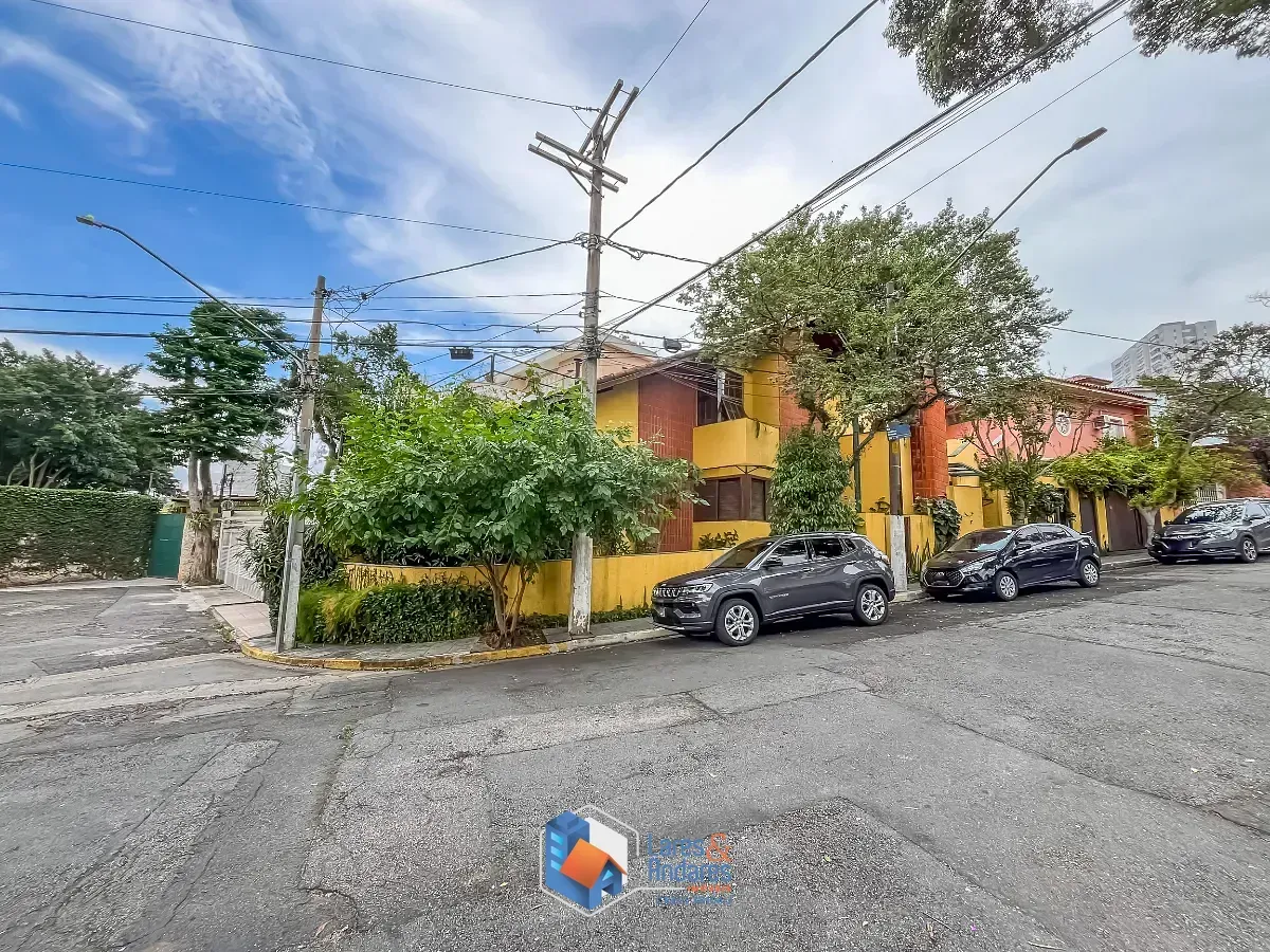 Foto do imóvel Casa de vila para venda em Vila Elvira com 3 quartos, sendo 1 suíte, 150m² em Rua Antonieta Revoredo