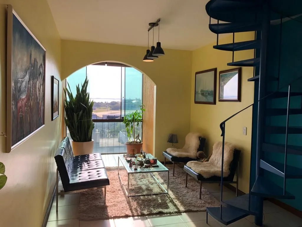 Imagem Cobertura Duplex de Alto Padrão Bairro Cristal - Porto Alegre