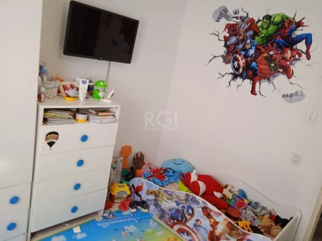 Imagem Casa para Venda - 140m², 5 dormitórios, 2 vagas - Cavalhada, Porto Alegre