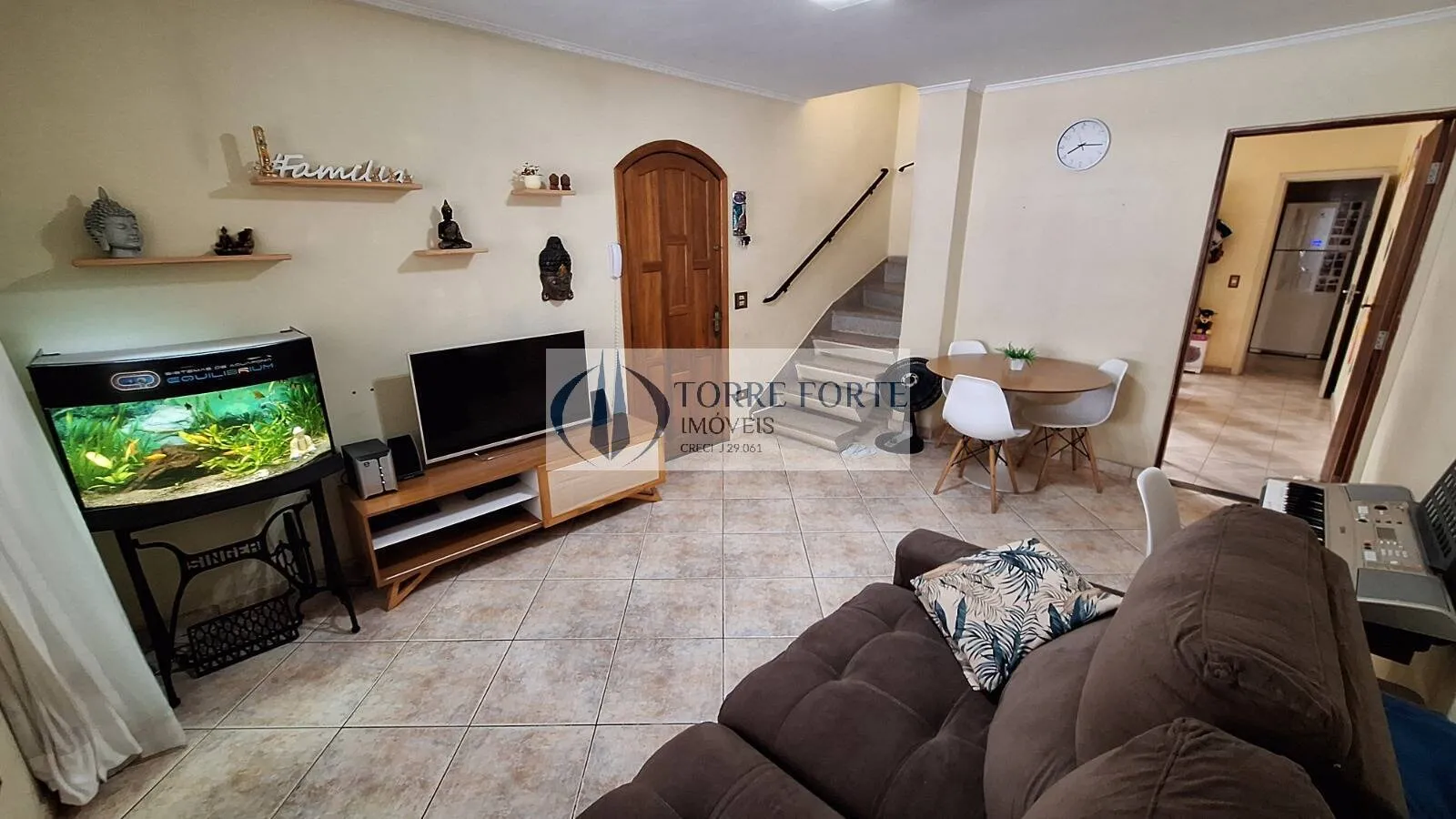 Imagem Sobrado 3 dormitórios 1suíte, 4 vagas em condominio no Jardim Independência