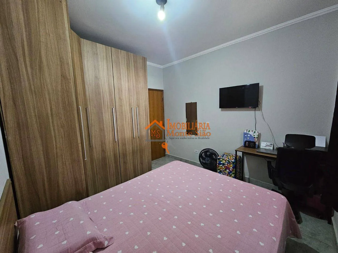 Imagem Casa com 2 dormitórios à venda, 61 m² por R$ 416.000,00 - O Pequeno Coração - Itaquaquecetuba/SP
