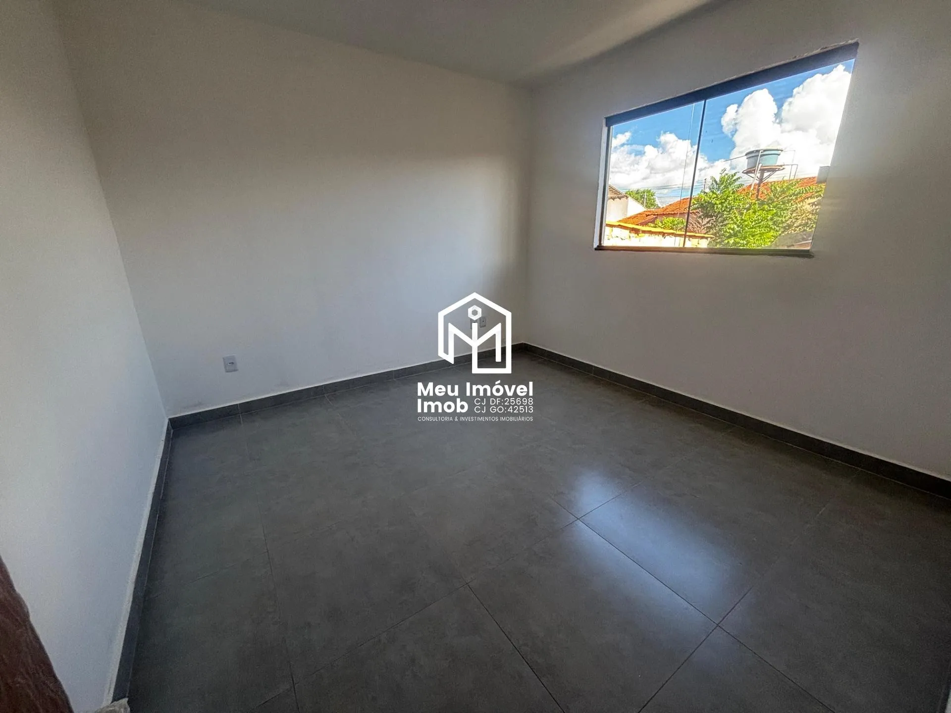 Imagem Apartamento com 2 Quartos, 1 Vaga e 68m² Luziânia/GO