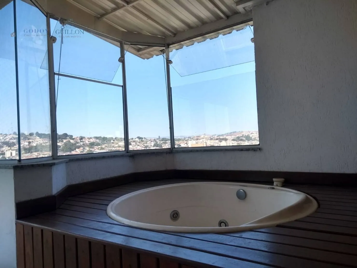 Imagem Apartamento à venda 3 Quartos, 1 Suite, 3 Vagas, 165M², Centro, Taubaté - SP | Edifício Lucci Righi
