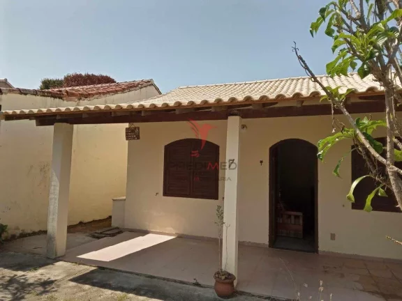 Imagem Excelente casa no centro de Iguaba por R$ 250.000 Aceita Financiamento