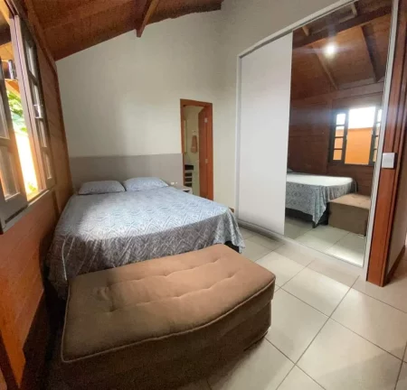 Imagem Casa Aconchegante e Mobiliada com Piscina e Área Gourmet em Ibiraquera - Imbituba/SC