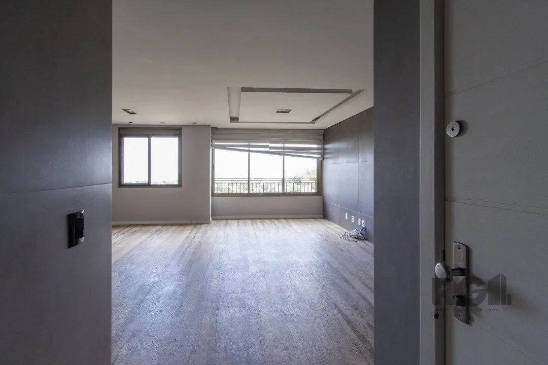 Imagem Apartamento em Porto Alegre, no bairro Cavalhada, com 3 dormitório(s), e 3 banheiros, à venda.