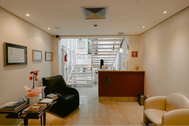 Imagem Edifício Comercial para venda no bairro Rio Branco em Porto Alegre