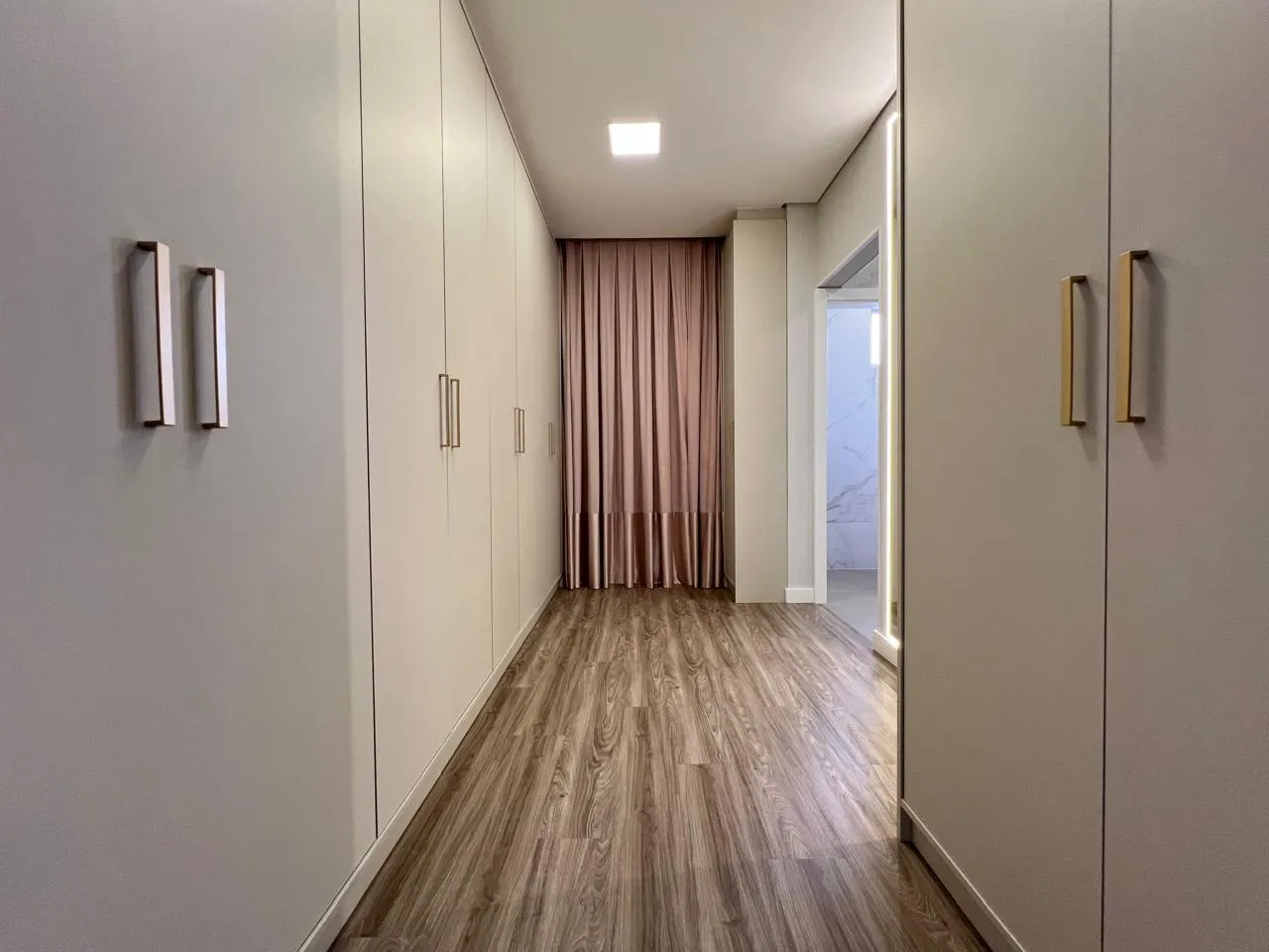 Imagem Apartamento com vista para o mar à venda com 306m2 por R$ 7.500.000,00