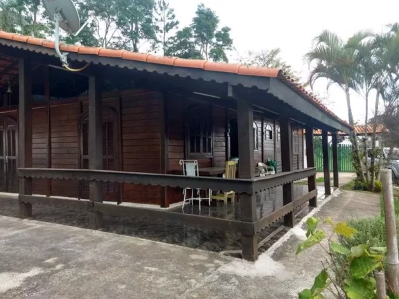 Imagem Linda Chácara Km 68 Castelo, com 2000m².