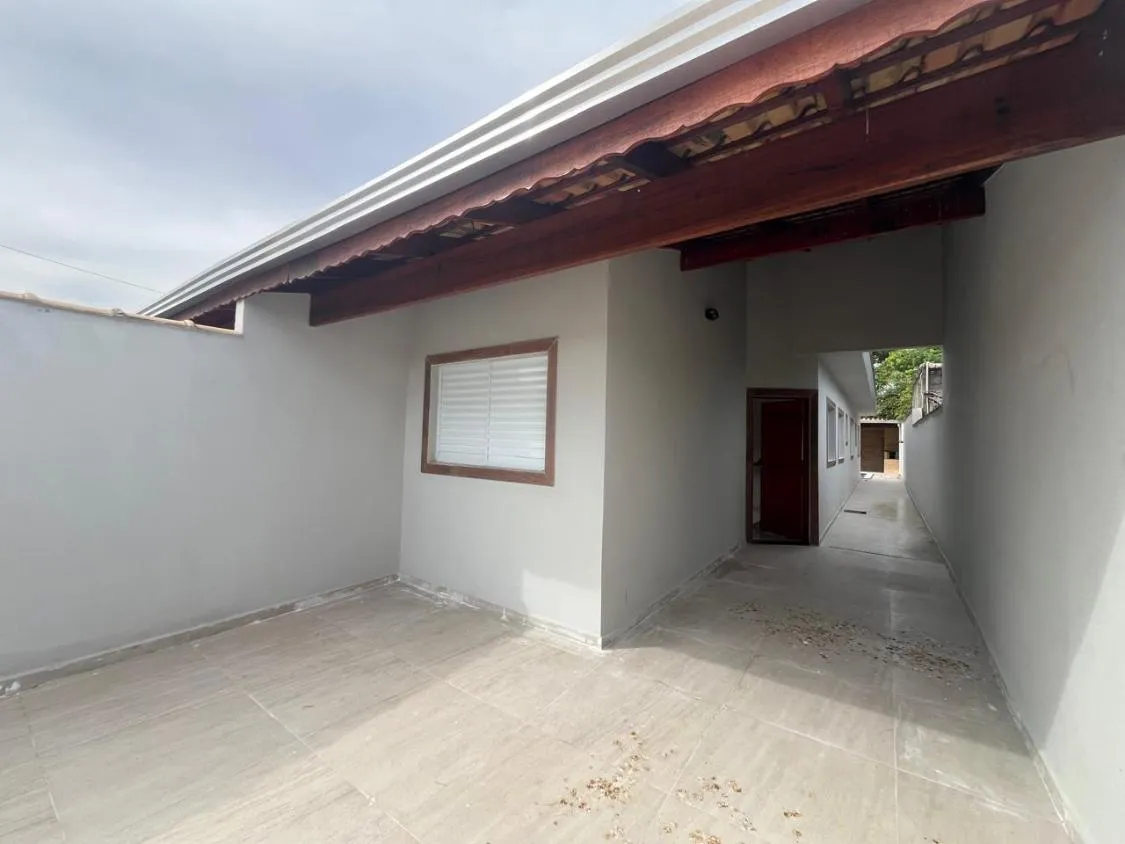 Imagem CASA NOVA 3 DORM COM PISCINA LADO PRAIA NO BOPIRANGA EM ITANHAEM