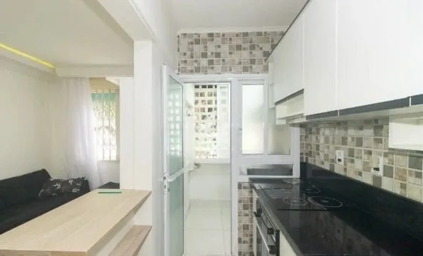 Imagem Apartamento na Azenha de 3 dormitórios térreo DESOCUPADO