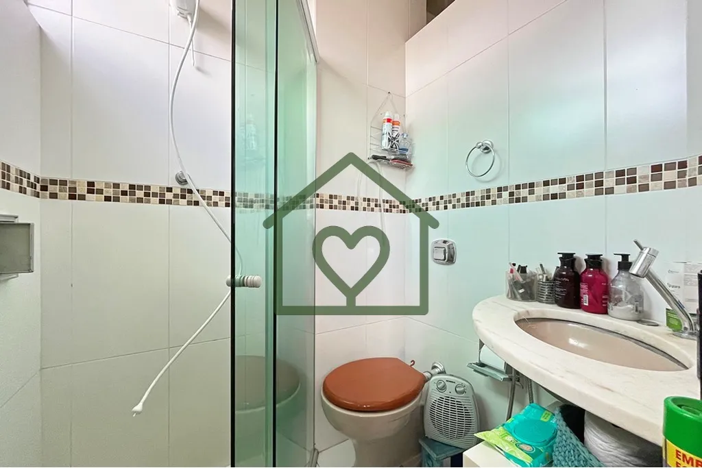 Imagem Venha conhecer o apartamento no bairro Menino Deus, em Porto Alegre. Esta é uma oportunidade em adq...