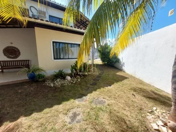 Imagem Casa em Condomínio: 4 Quartos, 3 Suítes, 3 Salas em Piatã, Salvador-BA - 230m² de Pura Elegância e Conforto!