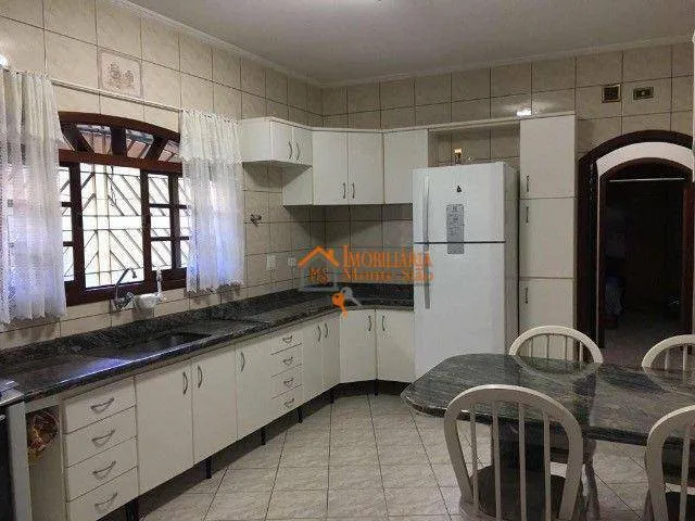 Imagem Sobrado com 3 dormitórios à venda, 421 m² por R$ 954.000,00 - Parque Continental II - Guarulhos/SP