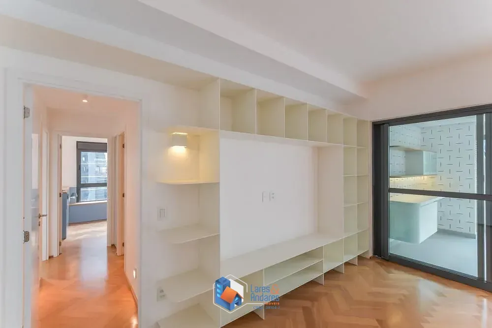 Imagem Apartamento para venda em Chácara Santo Antônio (Zona Sul) com 3 quartos, sendo 3 suítes, 196m²